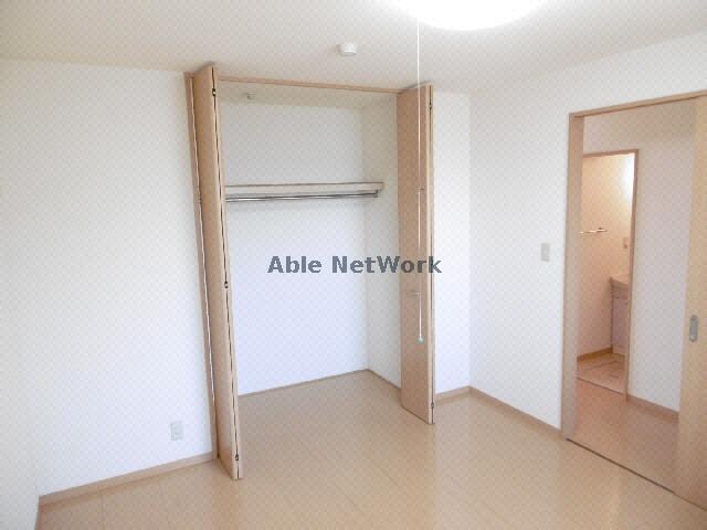 洋6.7・クローゼット コートセジュールなかがわ