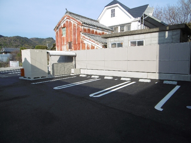  エレガンテカーサ