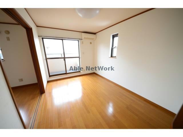  ドエル四季1番館