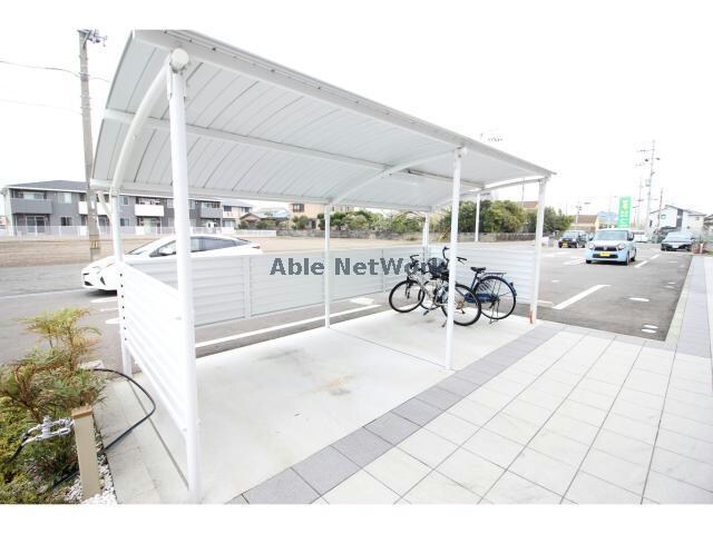  Ｈ＆C　ＣＲＥＣＩＡ　立花