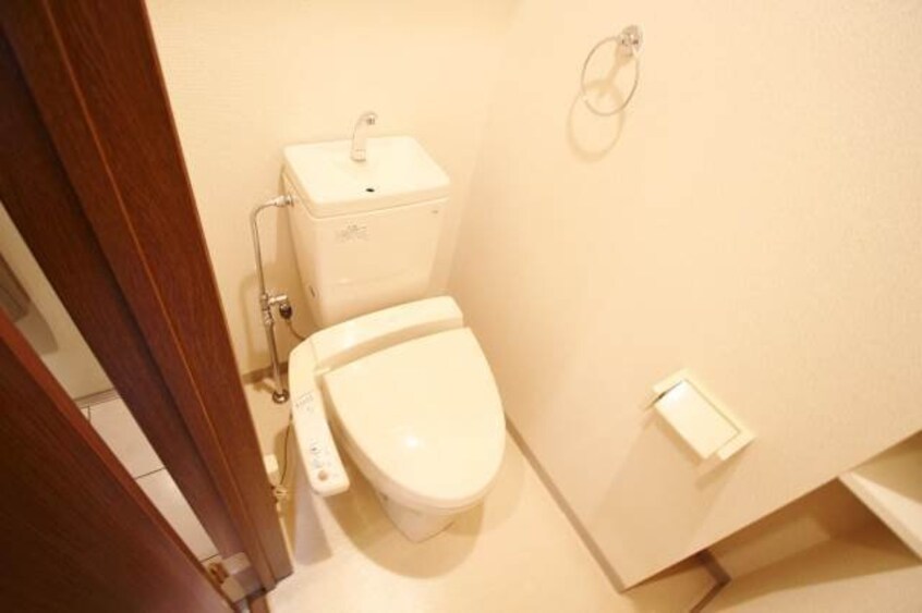 温水洗浄便座設置済み AXiS今