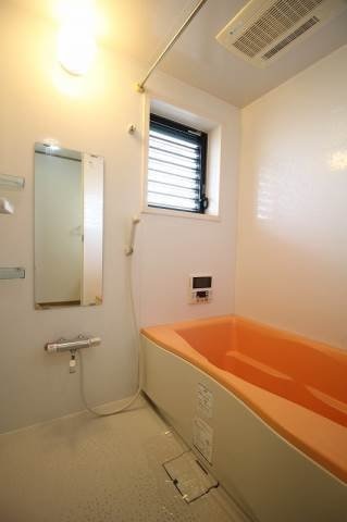 同物件の別の部屋の写真です ロンディーネ福富Ⅱ