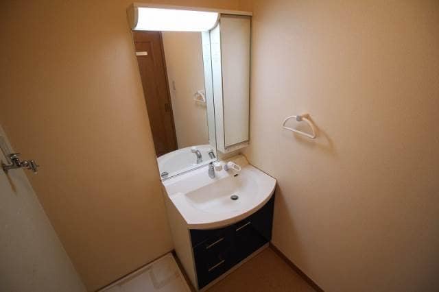 同物件の別の部屋の写真です ロンディーネ福富Ⅱ