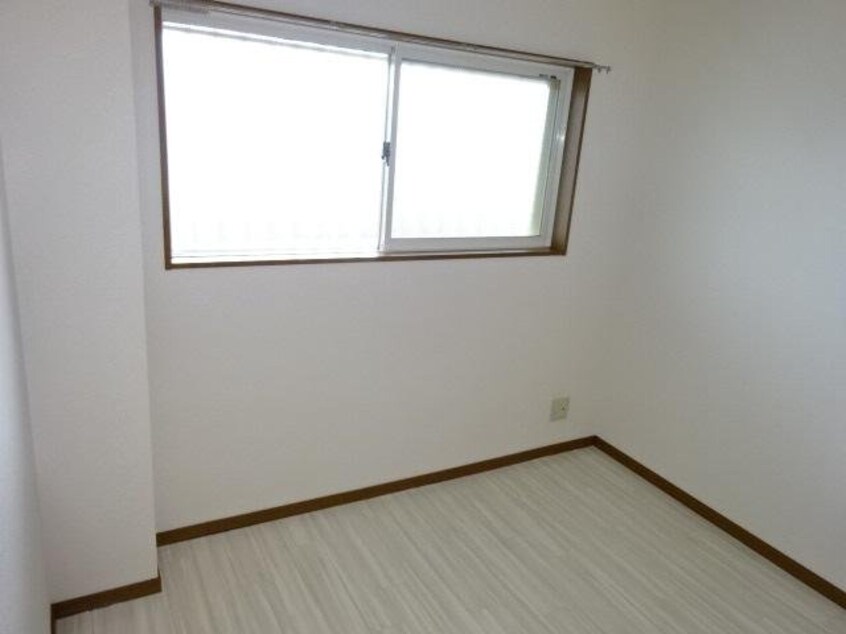 洋室 パープルメゾン