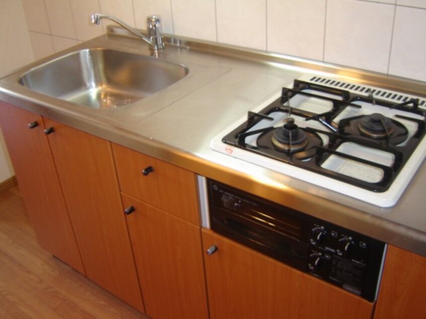 キッチン アルカディア