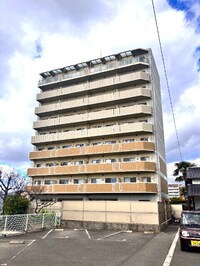 カーサフィオーレ西市駅前