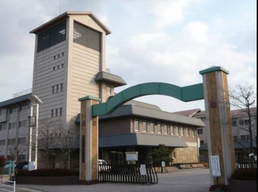 岡山市立御南小学校(小学校)まで201m カーサ・リアン