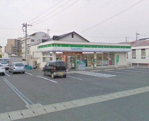 ファミリーマート岡山青江店(コンビニ)まで564m 富田戸建　２
