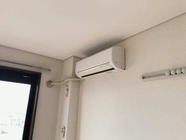 室内設備 ティーワイケイ