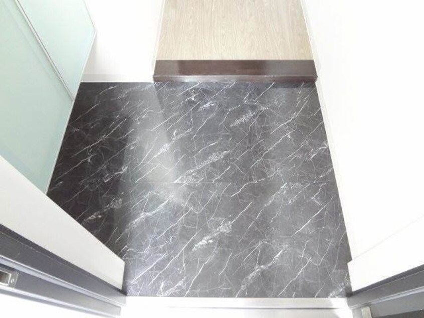 玄関 アルファレガロ岡山駅前