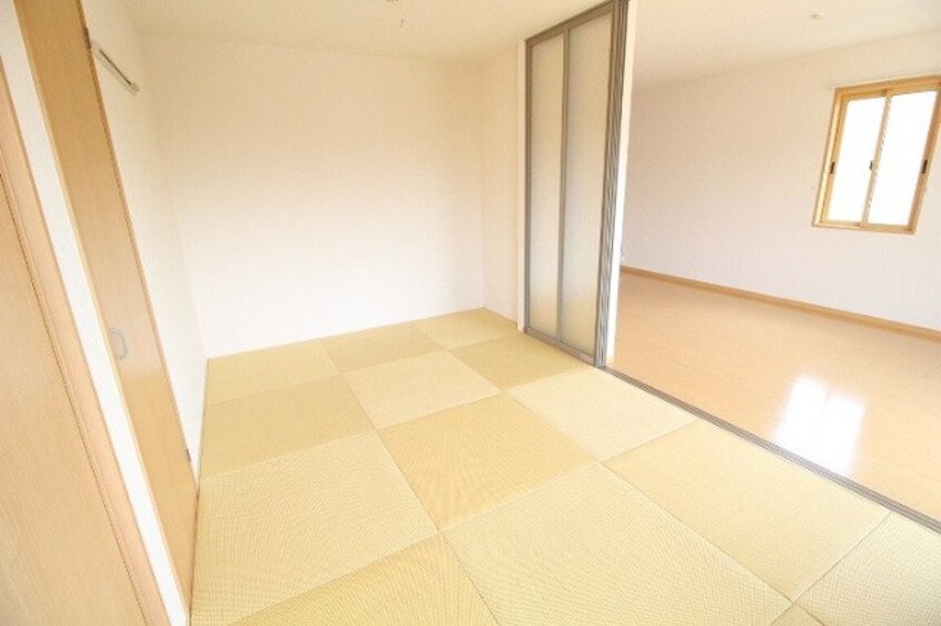  プレジオ六番館