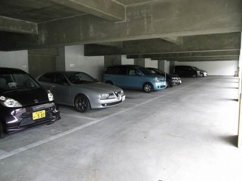  コロニアルリビング西島田ウエストタワー