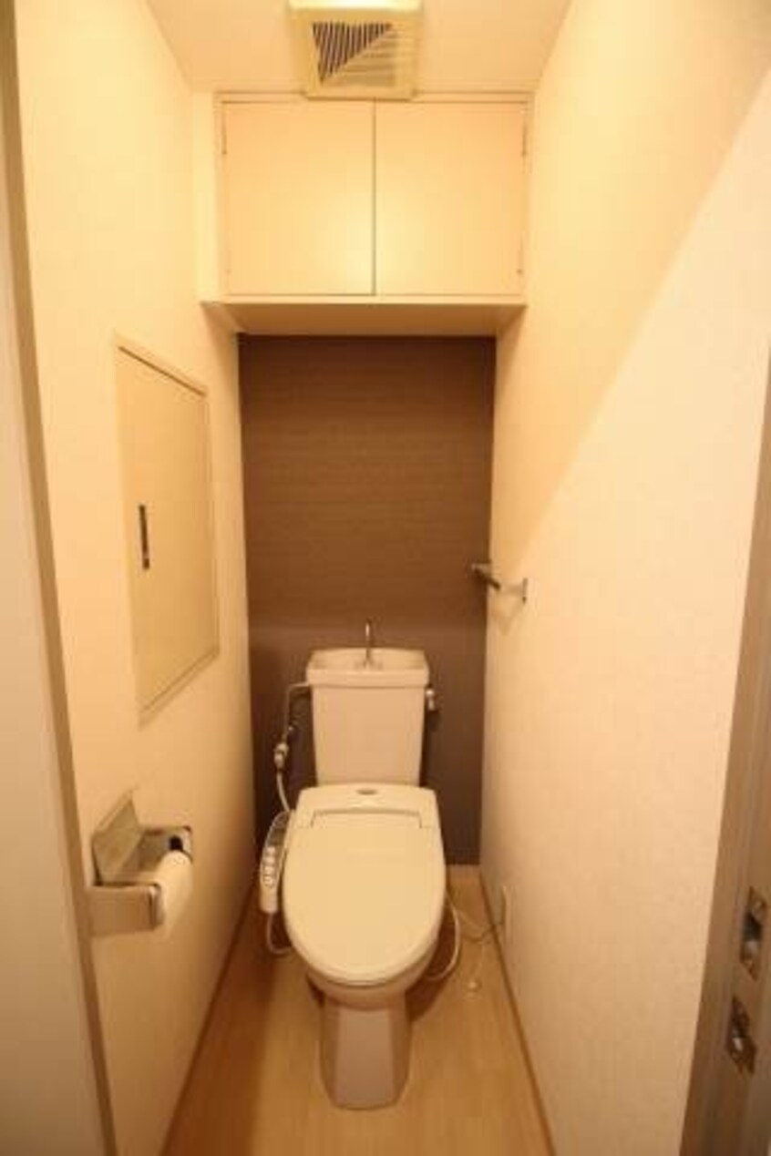 トイレ コロニアルリビング西島田ウエストタワー