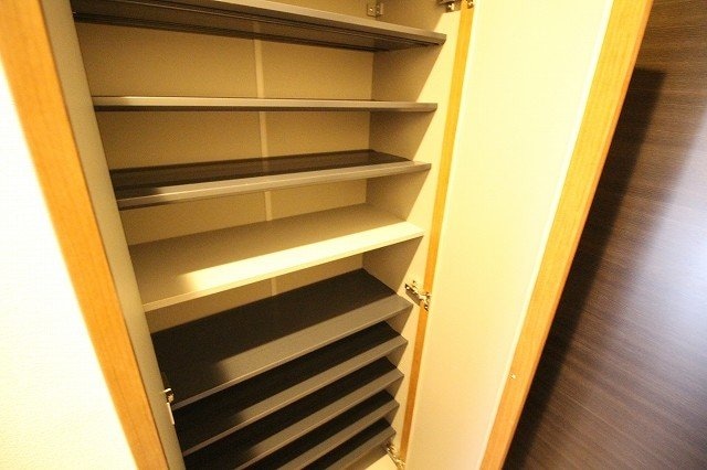  チッタ・デ・雄嶋