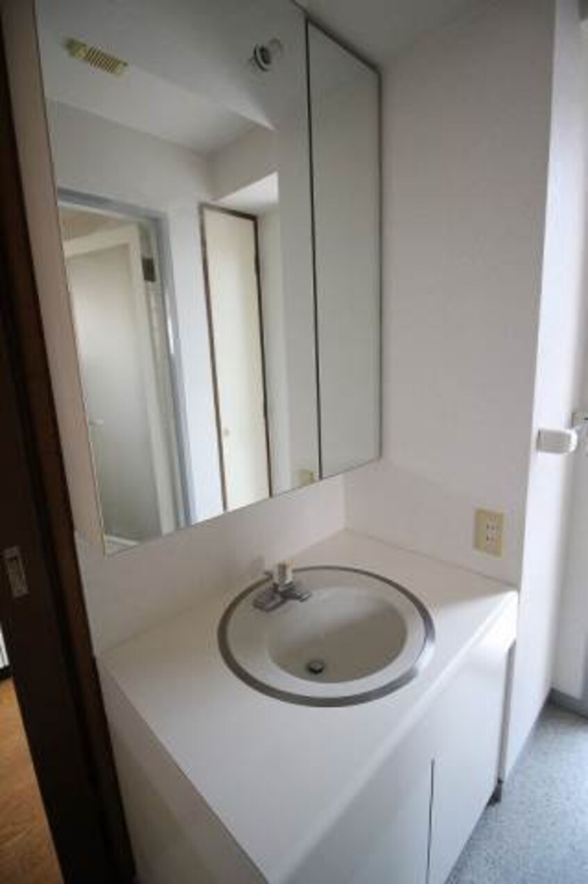  カーサ　スタチオーネ