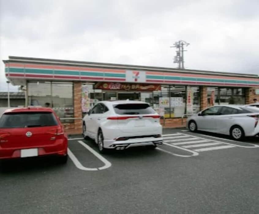 セブンイレブン岡山下中野東店(コンビニ)まで516m AXIS