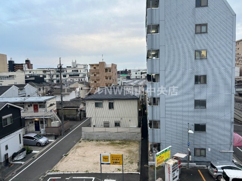  メゾン岡町