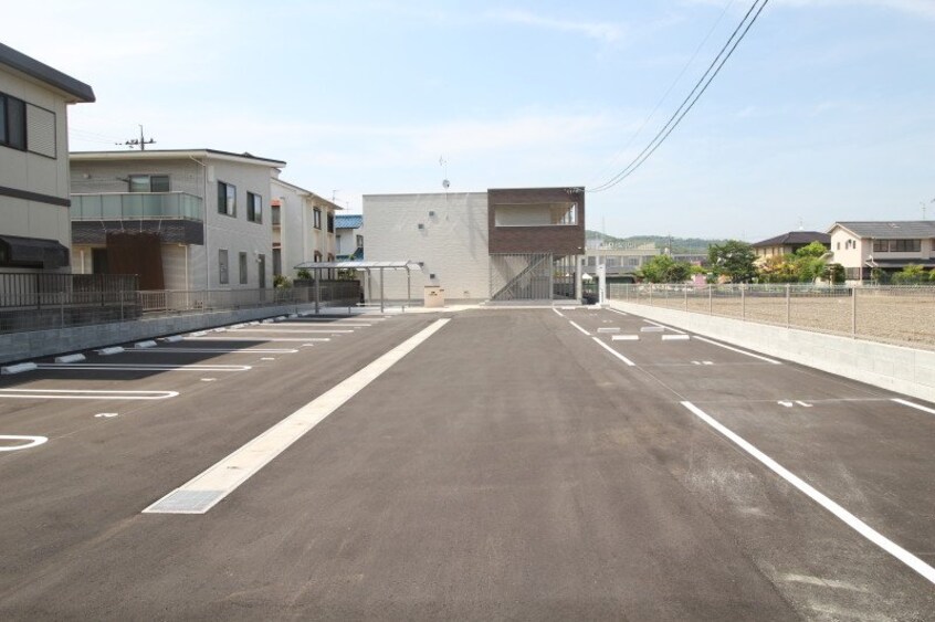  クレイノステラ　庭瀬