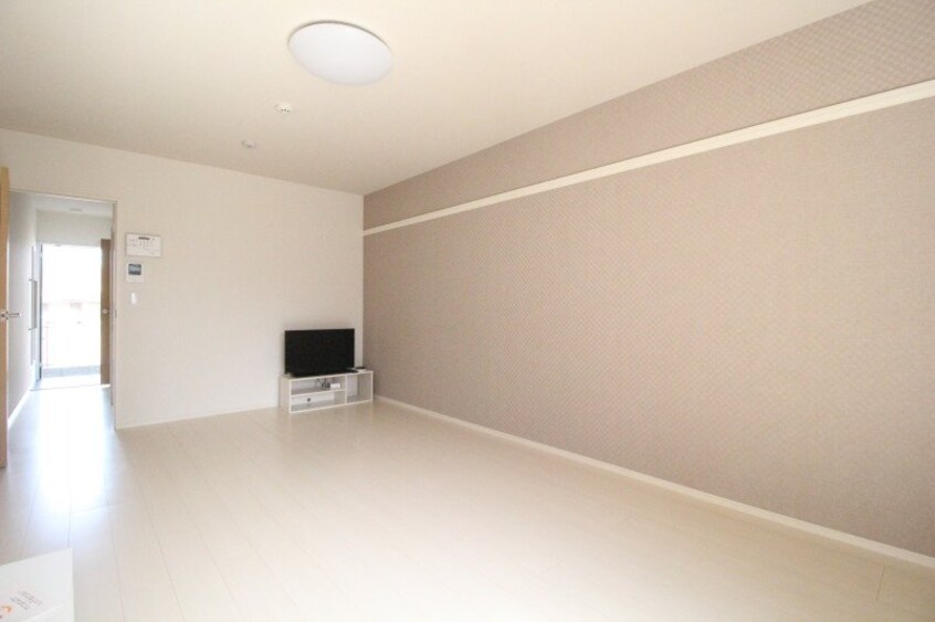  クレイノステラ　庭瀬