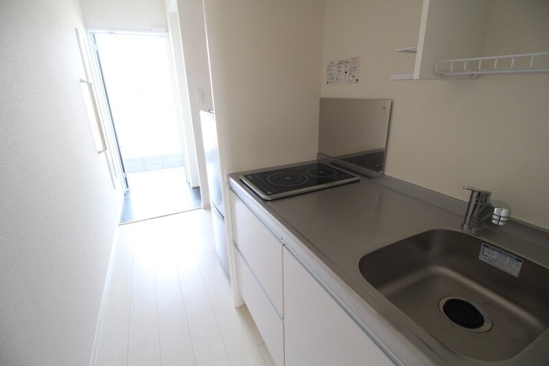  クレイノステラ　庭瀬