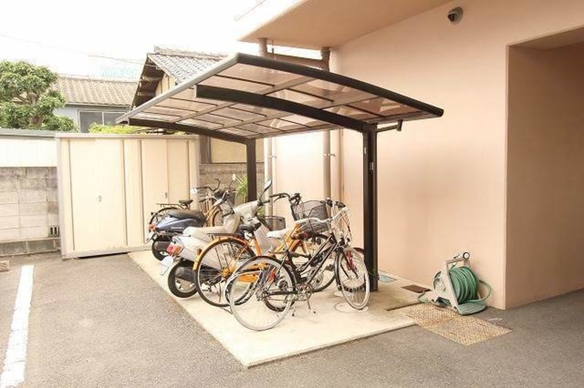  クレセール津島