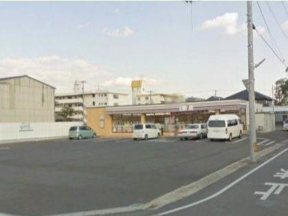 セブンイレブン岡山奥田店(コンビニ)まで626m EST東古松
