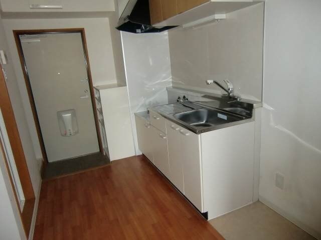  TOUEN BLDG　トウエンビル