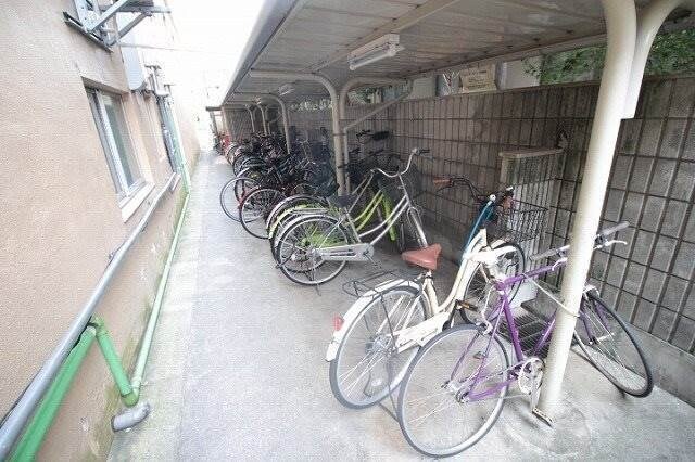  ストゥディオアレズ