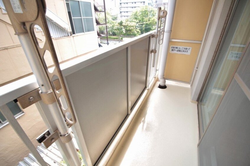  ストゥディオアレズ