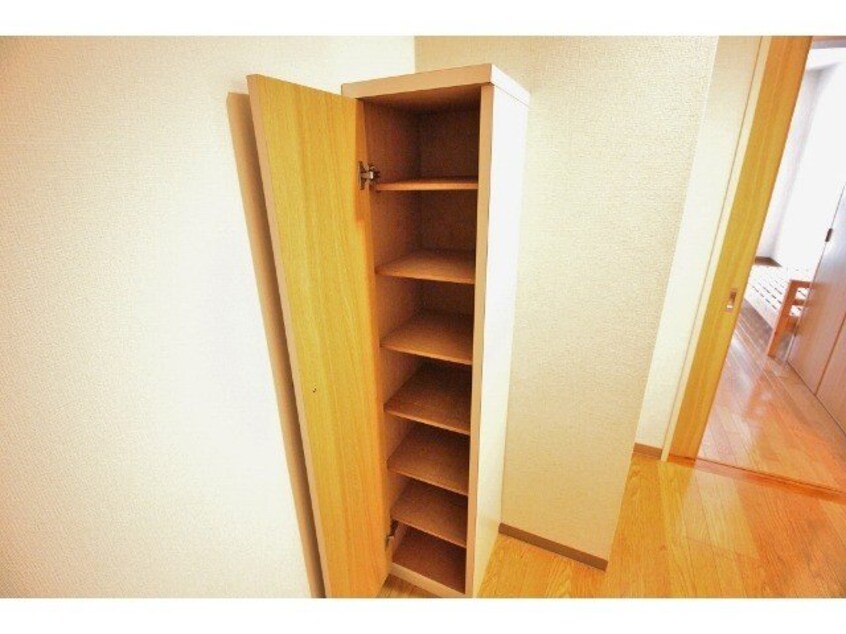  ストゥディオアレズ