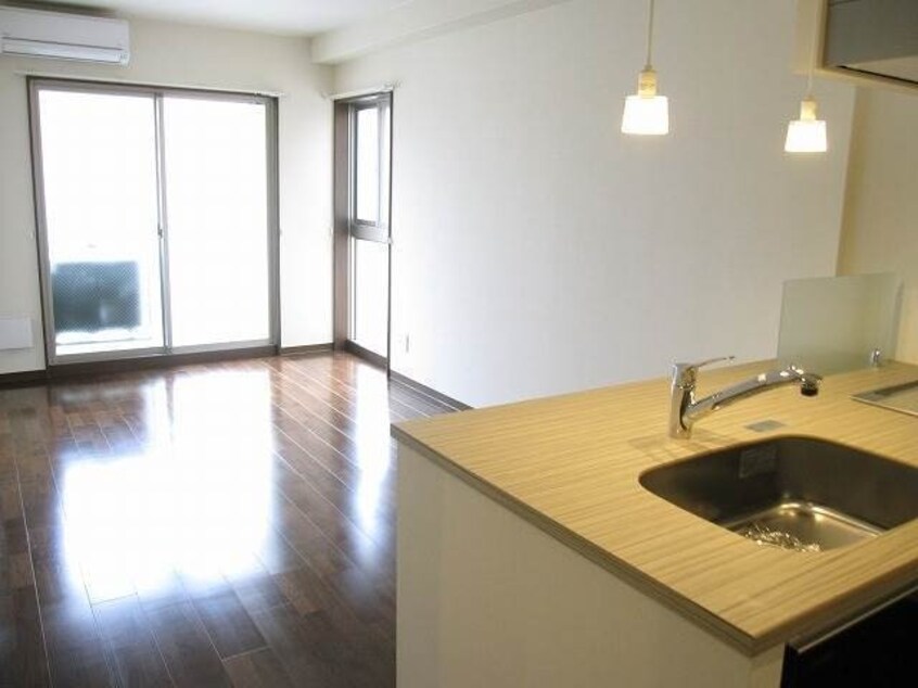  フラットＴ＆Ｔ