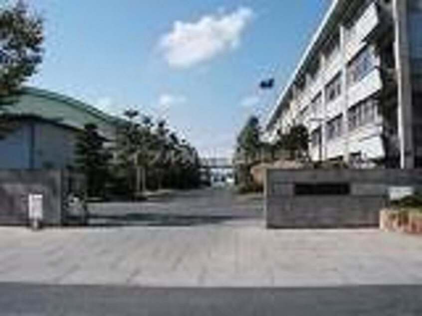 岡山県立東岡山工業高校(高等学校/高等専門学校)まで4947m グレースＭＳＫ（浜戸建賃貸住宅 ）