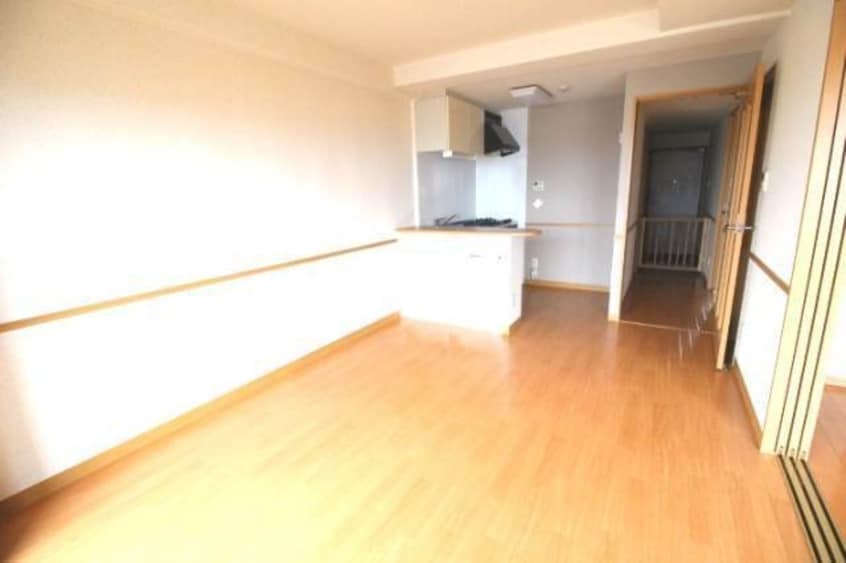  カーサフィオーレ西市駅前