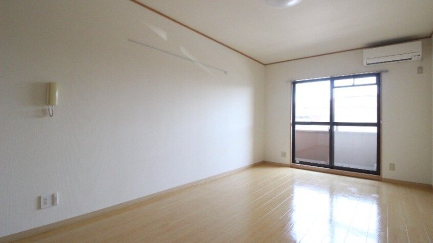 リビング グランディオーズ