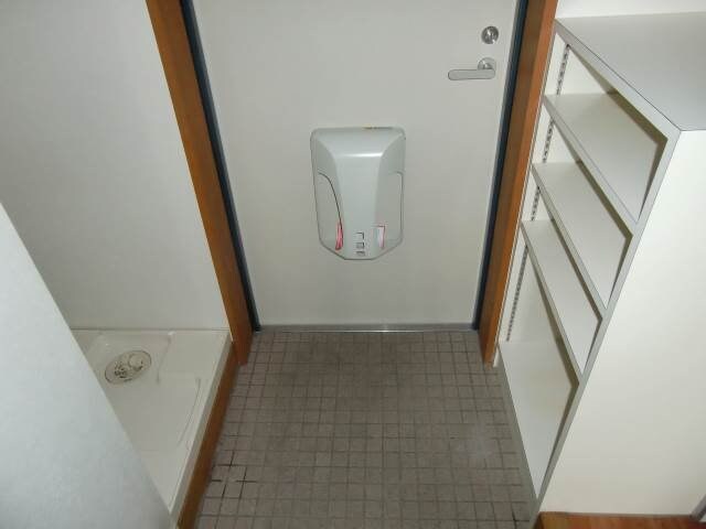  TOUEN BLDG　トウエンビル