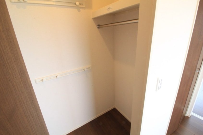 広いウォークインクローゼット マリージョア