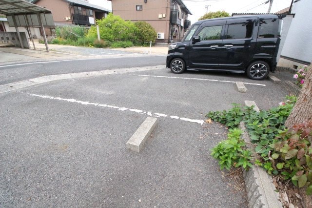  サンガーデン辰巳　Ｂ棟