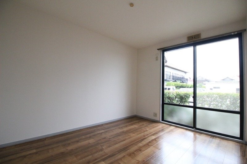  サンガーデン辰巳　Ｂ棟