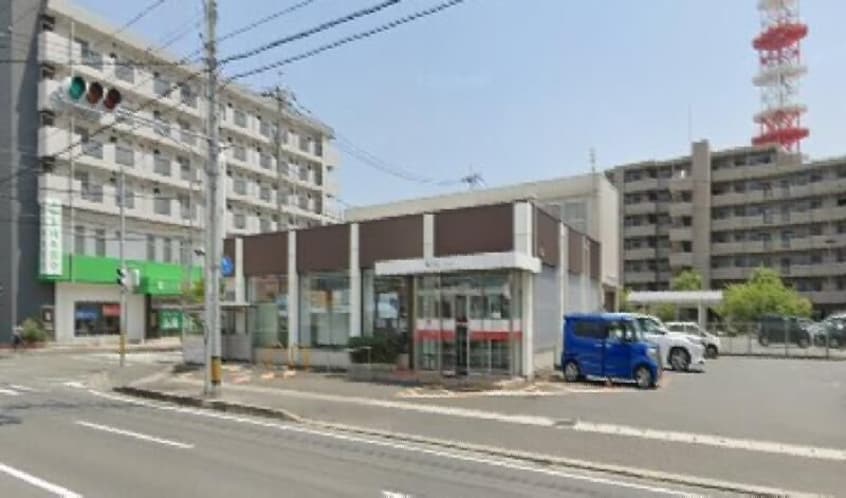 香川銀行今村支店(銀行)まで394m サクセション上中野