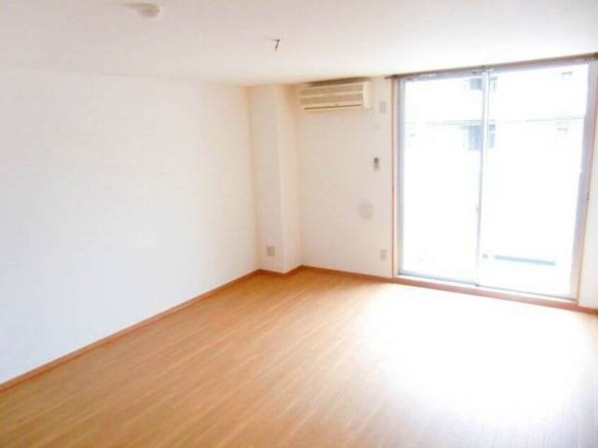  ドムスフローラ　Ｆ棟