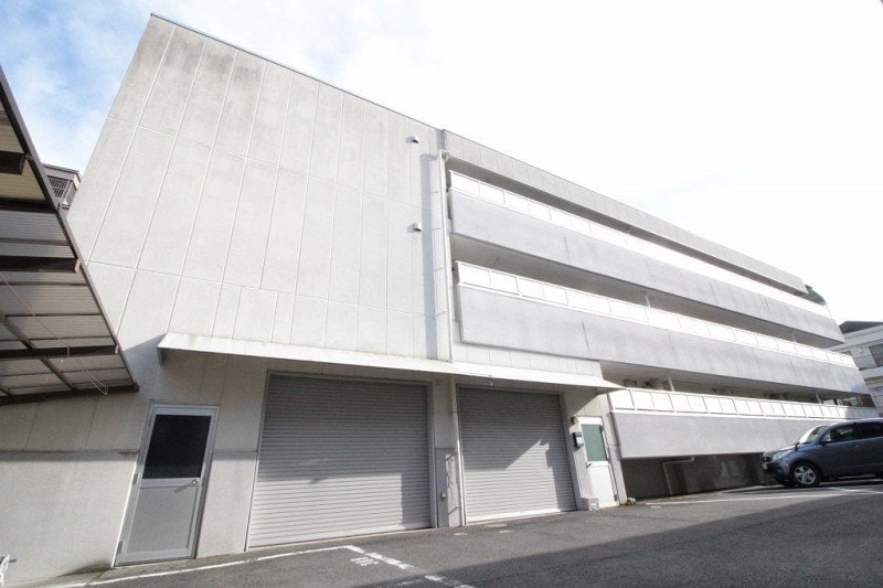  ドムスフローラ　Ｆ棟