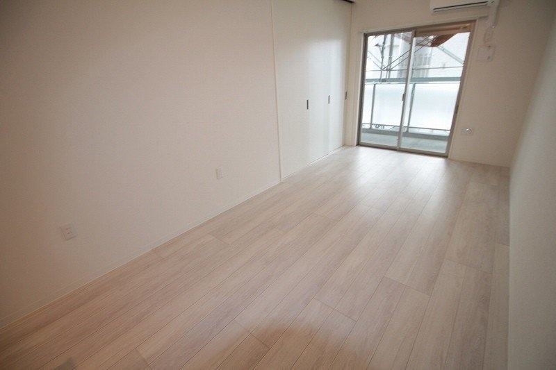  カサ・セグーラ田町（西川緑道公園）