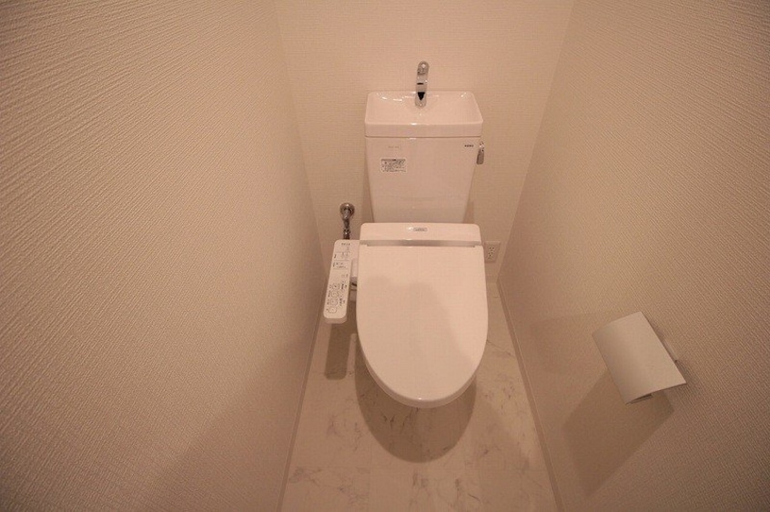  カサ・セグーラ田町（西川緑道公園）