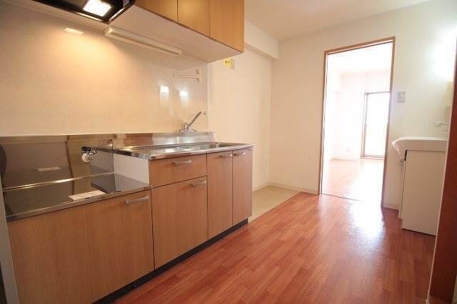  TOUEN BLDG　トウエンビル