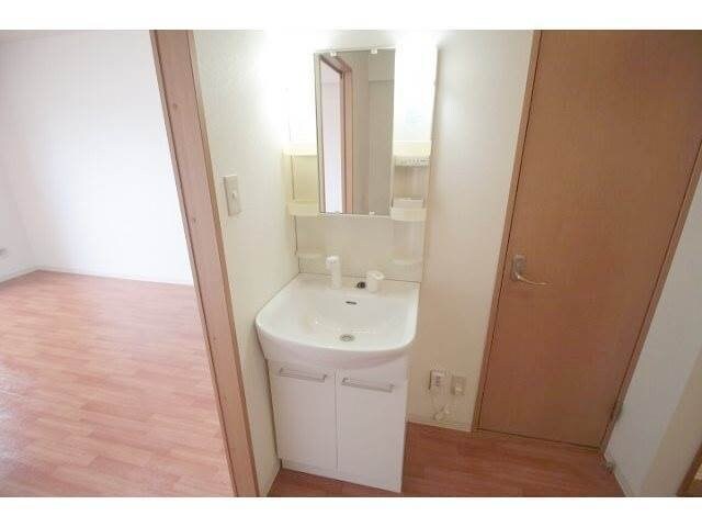  TOUEN BLDG　トウエンビル