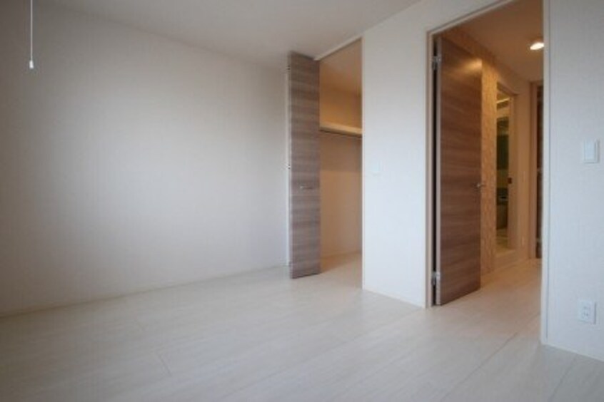 寝室 コートヴィレッジ東浦