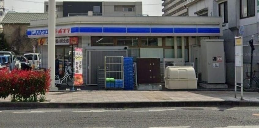 ローソン岡山岡工前店(コンビニ)まで289m 伊福ビューアレイ