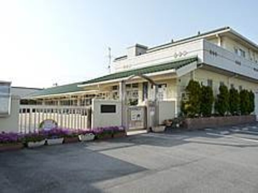 ふたば保育園(幼稚園/保育園)まで299m エレガンス西市　E