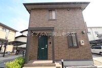 Dearcourt　Square　C