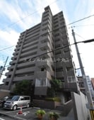 アルファライフ岡大医学部前の外観